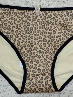 กางเกงชั้นในสตรีPlayboy