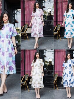 P2417👒ช้อปดีมีคืน🦋 Maxi dress เดรสลูกไม้เนื้อหนา พิมพ์ลายดอกไม้โดดเด่นสวย ตอกมุกสีขาว เชือกผูกเอว เดรสมีซับใน อก 44 นิ้ว มี 5 สี ม่วงพาสเทล+ฟ้า, ชมพู+ชมพูกะปิ, เขียวทะเล+โอรส, กากี+โอรส, กรม+ฟ้า