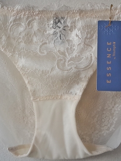 กางเกงชั้นในสตรีไทรอัมพ์