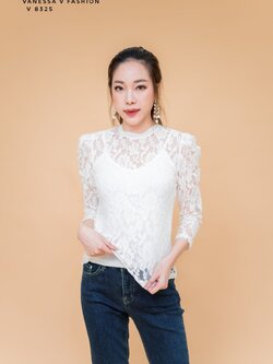 Vanessa เสื้อลูกไม้ แขนจับจีบ V 8325 เนื้อผ้าลูกไม้ยืด บางเบาหรูหรา ทุกสัมผัสสบายไม่ระคายเคืองผิว ดีเทล แขนจับจีบสวยเก๋ ทรงสวยค่ะ สีดำ L 38" ค่ะ
