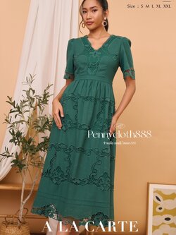 69553 ชุดเดรสลินิน Alacarte งานปักฉลุ คอวี แขนสั้น ทรงเข้าเอว มีซับใน