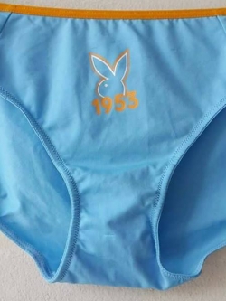 กางเกงชั้นในสตรี Playboy