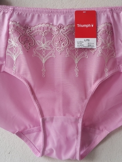 กางเกงชั้นในสตรีไทรอัมพ์