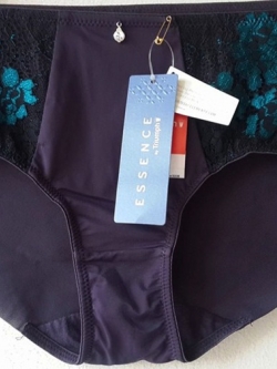 กางเกงชั้นในสตรีไทรอัมพ์