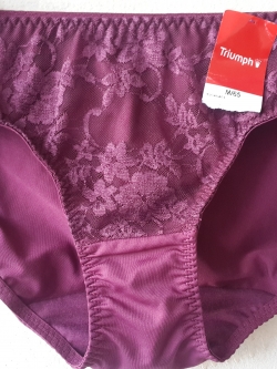 กางเกงชั้นในสตรีไทริมพ์