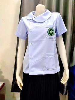 เสื้อกาวน์ขาวสีขาวโอโม่/ คอบัวกัลยา ผ้าสเป็นเด็กซ์ ปักกระทรวงสาธารณสุข ผู้หญิง