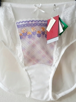 กางเกงชั้นในBSC