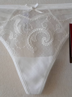 กางเกงชั้นในสสตรี BSC