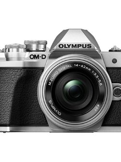 เช่ากล้องOlympus OM-D EM-10 III กล้อง Mirrorless พร้อมเลนส์ 14-42mm f3.5-5.6