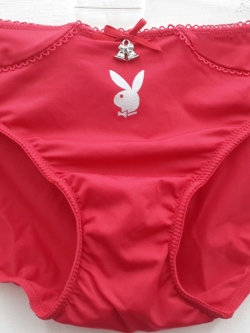 กางเกงชั้นในสตรีPlayboy