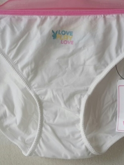 กางเกงชั้นในสตรี Playboy