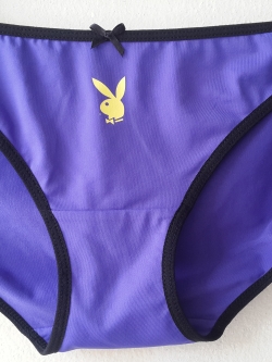 กางเกงชั้นในสตรี Playboy
