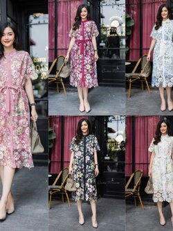 P1050 เดรสผ้าลูกไม้พิมพ์ลาย 3Tone ดอกไม้ ตอกมุกที่คอสีเดียวกับชุด เชือกผูกเอว เดรสมีซับในทั้งชุด มีซับใน อก 44" ยาว 45" เหมาะกับลูกค้า อก 34-42"