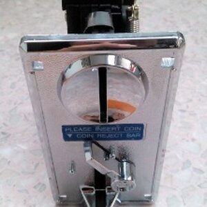 เครื่องขายสินค้าหยอดเหรียญ-บริการหยอดเหรียญ