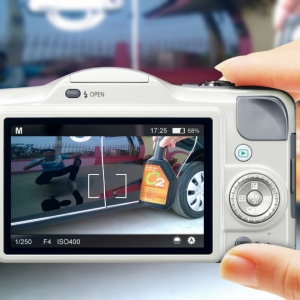 น้ำยาเคลือบสีรถยนต์ (อุปกรณ์ดูแลและทำความสะอาดภายนอกรถ)